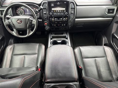 Used 2023 Nissan Titan PRO-4X w/ Pro-4x Convenience Package image 11