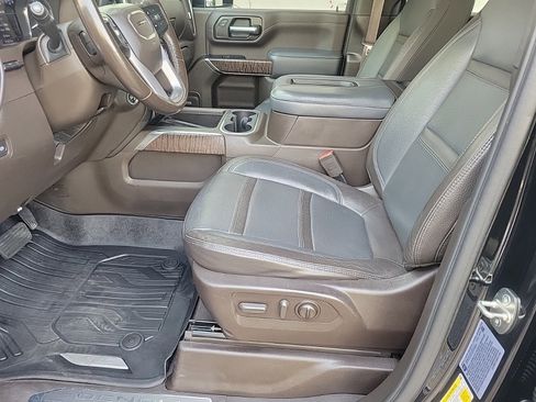 Used 2022 GMC Sierra 2500 Denali w/ Technology Package image 14