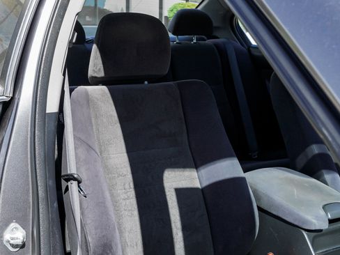 Used 2010 Honda Accord LX-P image 23