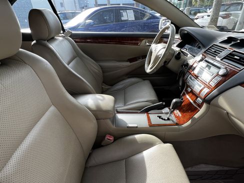 Used 2008 Toyota Solara SLE image 37