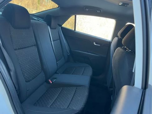 Used 2021 Kia Rio LX image 27