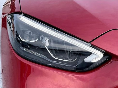 Used 2025 Mercedes-Benz C 300 Sedan image 27