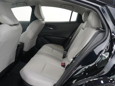 Used 2025 Toyota Prius Limited image 14