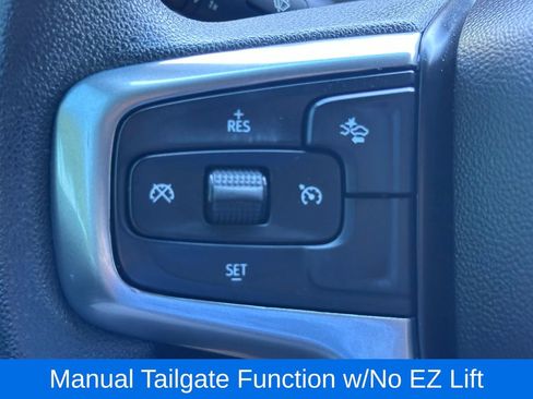 Used 2022 Chevrolet Silverado 2500 Custom w/ Custom Value Package AWD/4WD image 26
