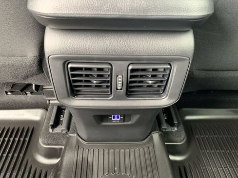 Certified 2024 Toyota RAV4 LE AWD/4WD image 31