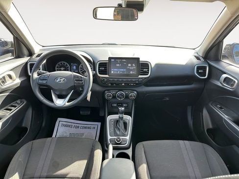 Used 2022 Hyundai Venue SEL w/ Cargo Package FWD image 10
