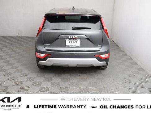 New 2026 Kia Niro LX FWD image 6