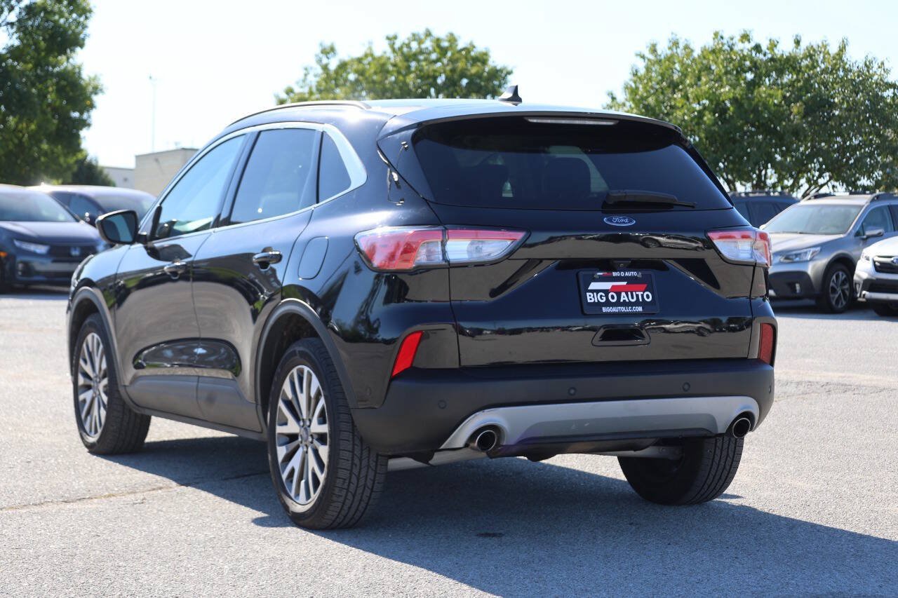 Used 2021 Ford Escape Titanium AWD/4WD image 11