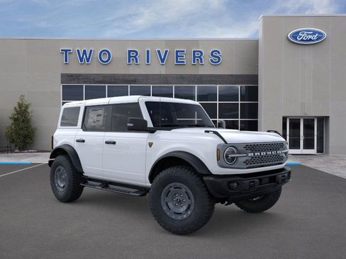 New 2025 Ford Bronco Badlands image 7