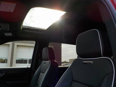 New 2025 GMC Sierra 1500 AT4X image 19