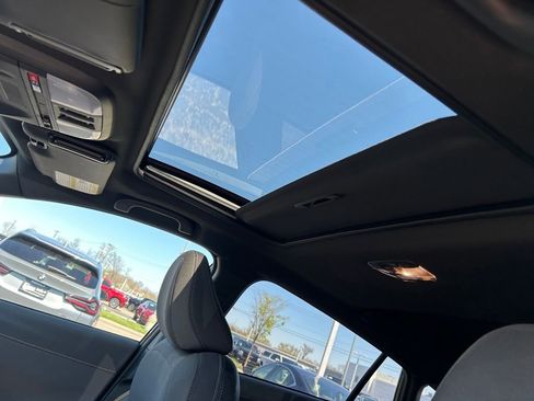 Used 2024 Subaru Crosstrek 2.5i Sport image 22