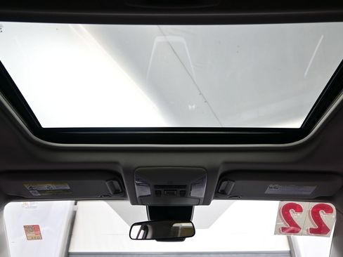 Used 2022 Toyota RAV4 XLE w/ Convenience Package AWD/4WD image 18