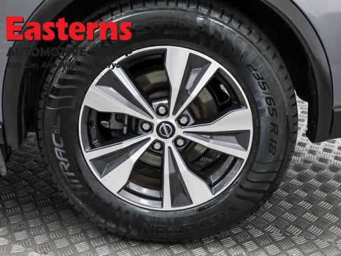 Used 2023 Nissan Murano SV image 32