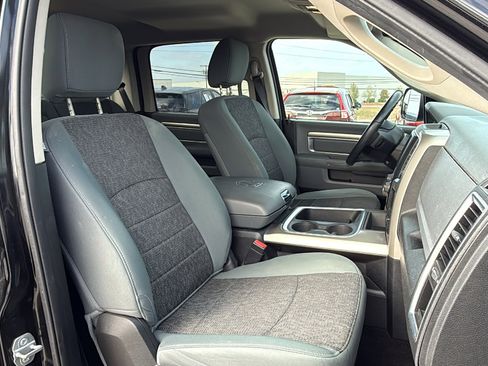 Used 2015 RAM 1500 Lone Star image 30