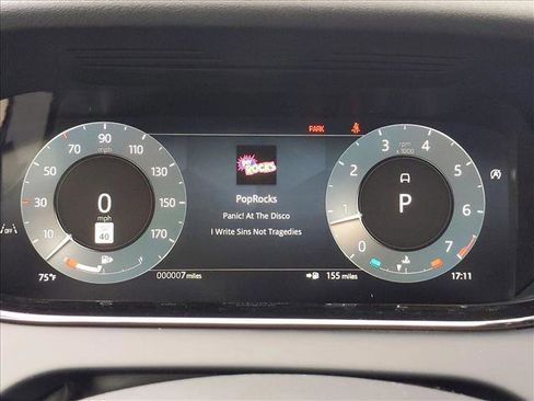 Used 2026 Land Rover Range Rover Evoque Dynamic SE image 11