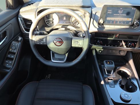 New 2026 Nissan Rogue Rock Creek image 12