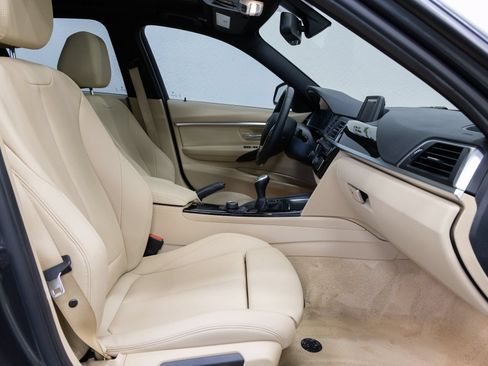 Used 2016 BMW 328i Sedan RWD image 14