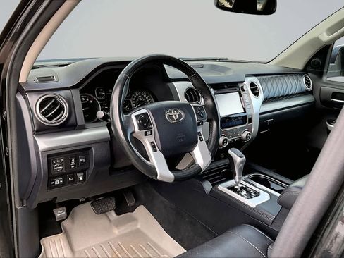 Used 2019 Toyota Tundra Platinum AWD/4WD image 2