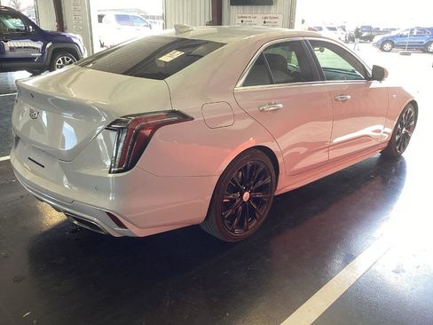 Used 2021 Cadillac CT4 Premium Luxury image 3