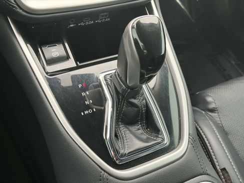 Used 2023 Subaru Outback Limited image 25