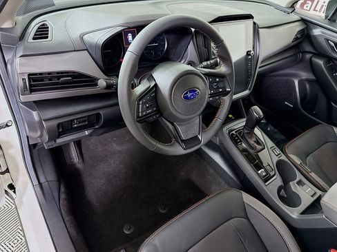 Used 2024 Subaru Crosstrek 2.5i Limited w/ Crosstrek Mirror Package AWD/4WD image 20