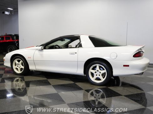 Used 1997 Chevrolet Camaro SS w/ SS Alteration Pkg RWD image 9