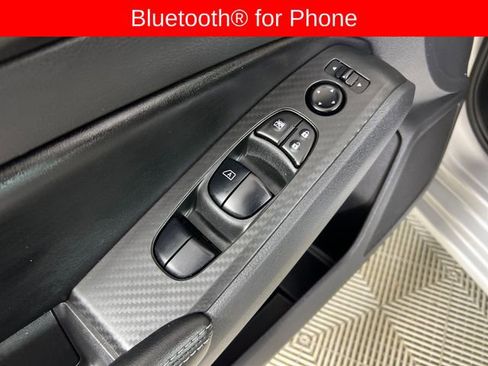 Used 2024 Nissan Altima 2.5 SV image 12