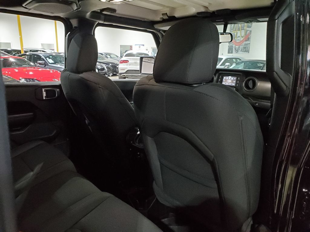 Used 2021 Jeep Gladiator Sport AWD/4WD image 21