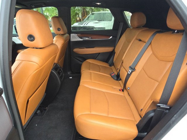 Used 2022 Cadillac XT5 Premium Luxury FWD image 17