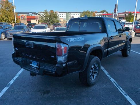 Used 2021 Toyota Tacoma TRD Off-Road image 5