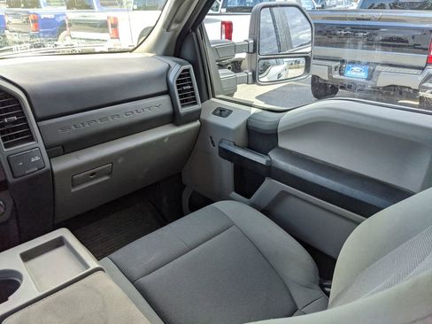 Used 2021 Ford F250 XL w/ STX Appearance Package image 20