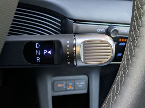 New 2026 Hyundai Ioniq 5 SEL image 25