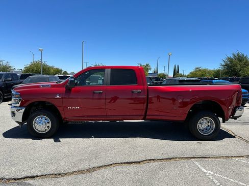 New 2026 RAM 3500 Big Horn AWD/4WD image 3