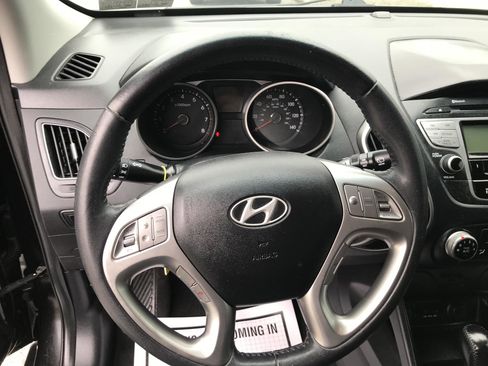 Used 2012 Hyundai Tucson GLS FWD image 11