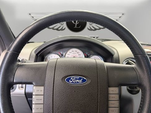 Used 2006 Ford F150 Lariat RWD image 18