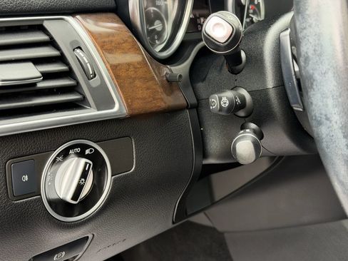 Used 2013 Mercedes-Benz GL 450 4MATIC image 54