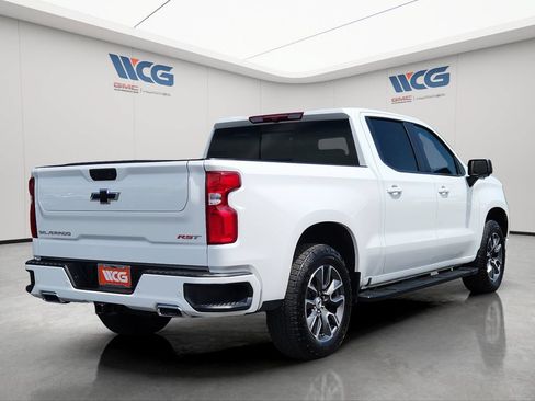Used 2025 Chevrolet Silverado 1500 RST w/ Convenience Package II AWD/4WD image 4