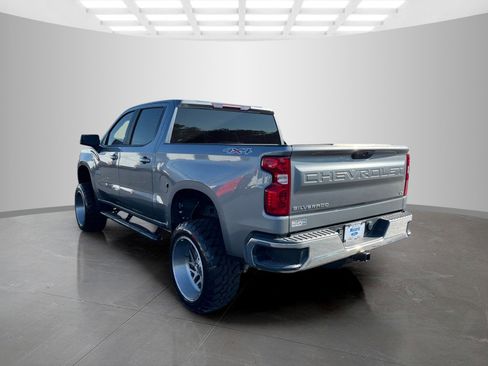Used 2020 Chevrolet Silverado 1500 LT w/ Texas Edition AWD/4WD image 7