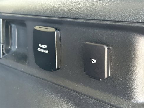 Used 2022 Ford Bronco Sport Badlands image 14