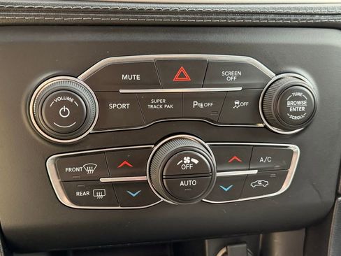 Used 2020 Dodge Charger R/T w/ Plus Group image 24