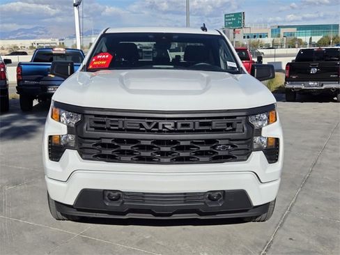 Certified 2024 Chevrolet Silverado 1500 Custom image 8