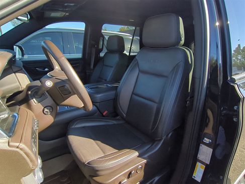 Certified 2023 GMC Yukon Denali w/ LPO, Floor Liner Package image 11