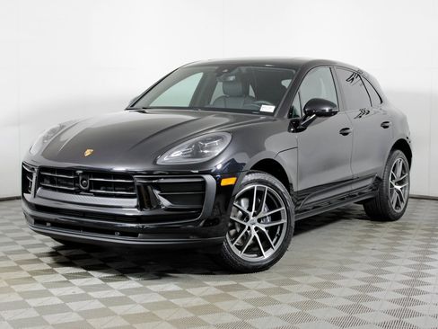 New 2026 Porsche Macan image 1