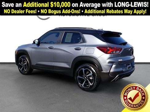 Used 2021 Chevrolet TrailBlazer RS w/ Technology Package image 4