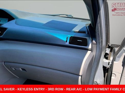 Used 2011 Honda Odyssey EX image 25
