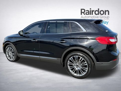Used 2016 Lincoln MKX Reserve w/ Technology Package AWD/4WD image 5