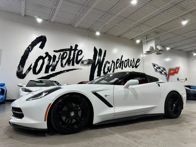 Used 2016 Chevrolet Corvette Stingray Coupe RWD image 18