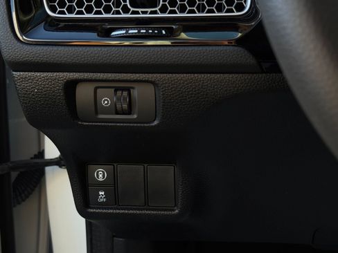 Used 2023 Honda Civic LX image 28