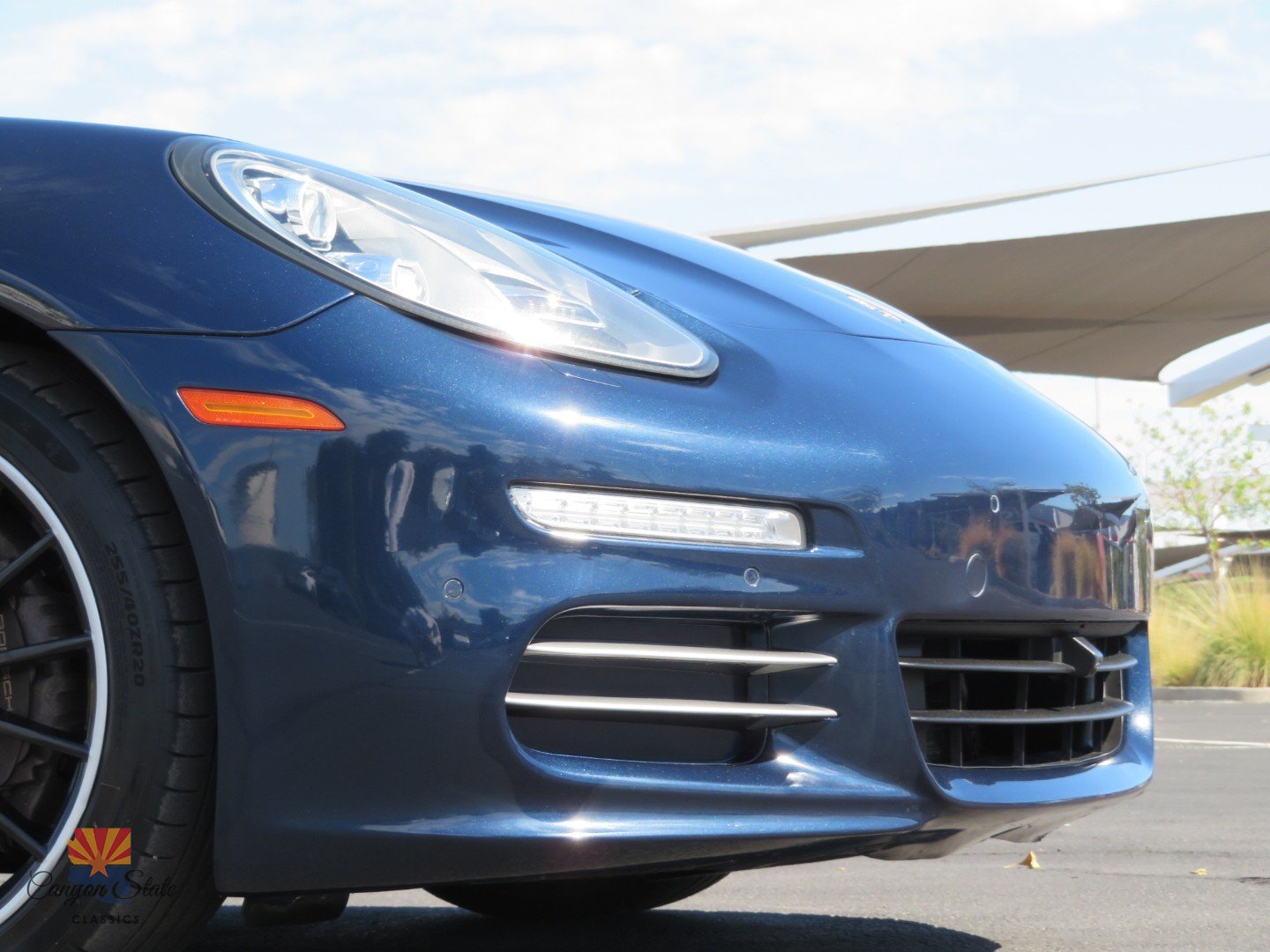 Used 2016 Porsche Panamera AWD/4WD image 38
