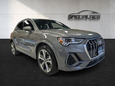 Used 2021 Audi Q3 2.0T Premium Plus w/ Premium Plus Package image 1